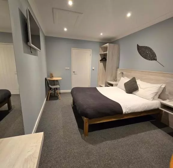 Hotelli The Woodmans Cottage