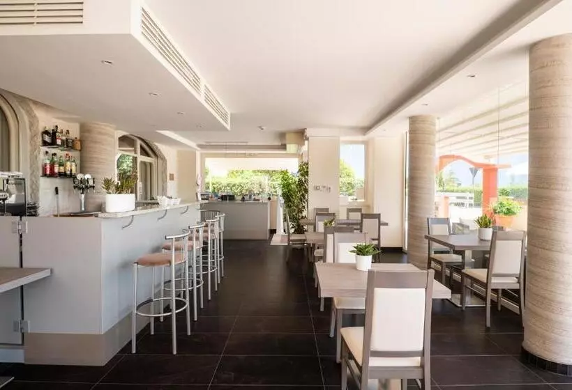 هتل Villa Sirena Numana