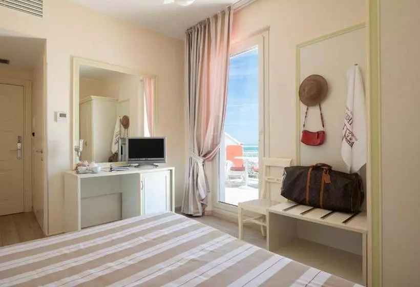 هتل Villa Sirena Numana
