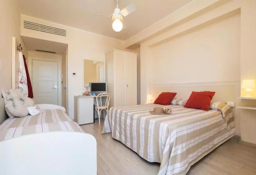 هتل Villa Sirena Numana