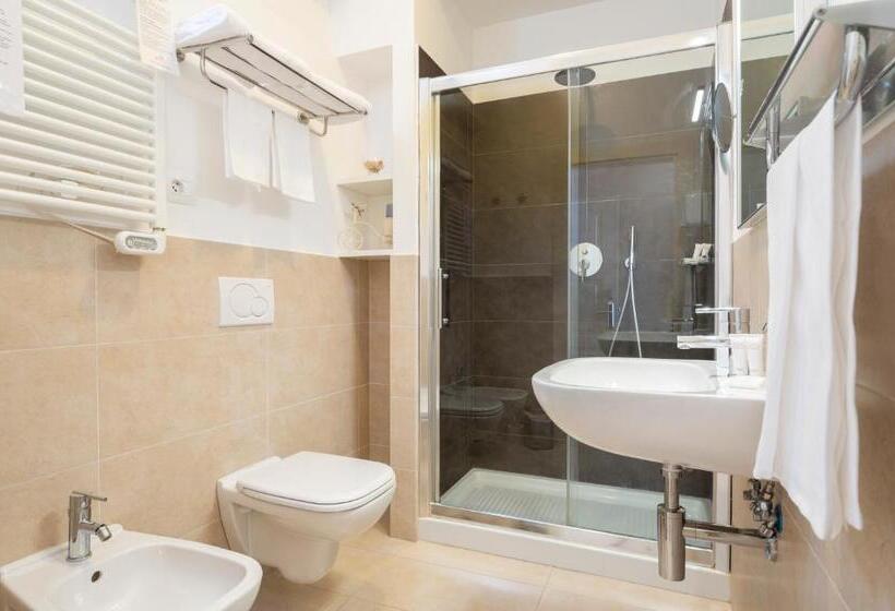 בית מלון כפרי Villa Sirena Numana