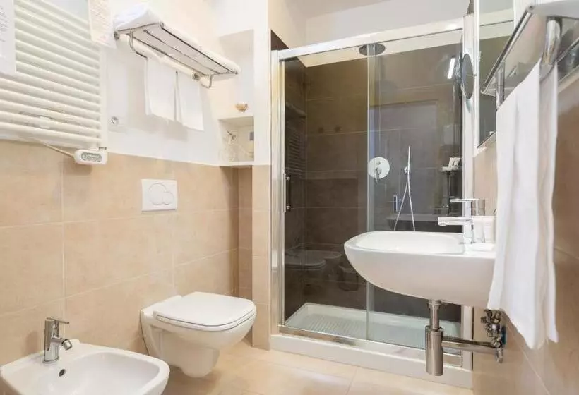 هتل Villa Sirena Numana