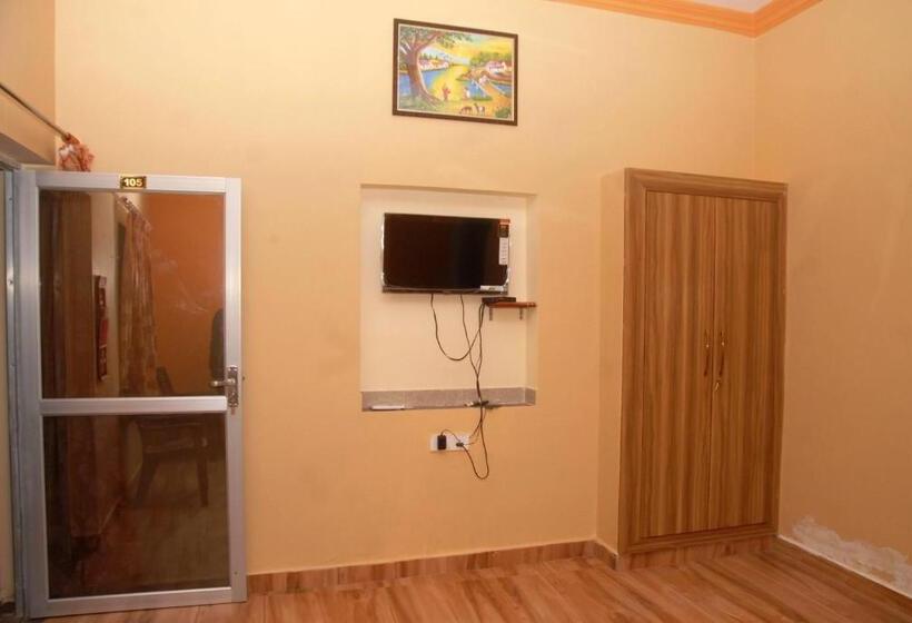 酒店 Yuvraj Nature Resort