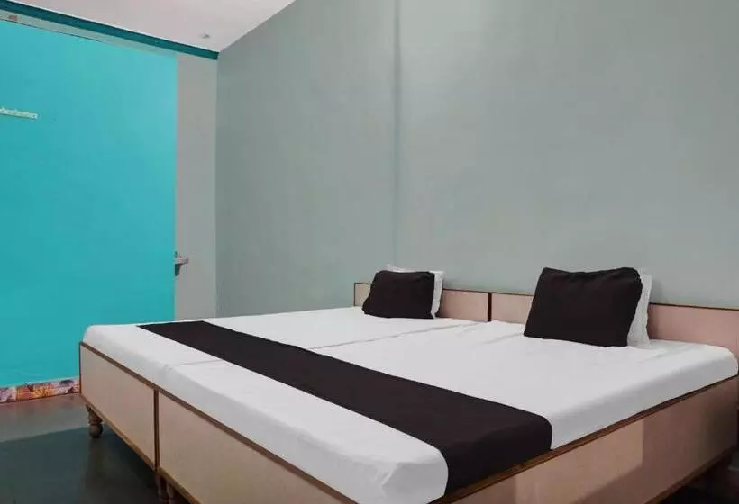 Oyo Sangameshwar Hotel & Lodging