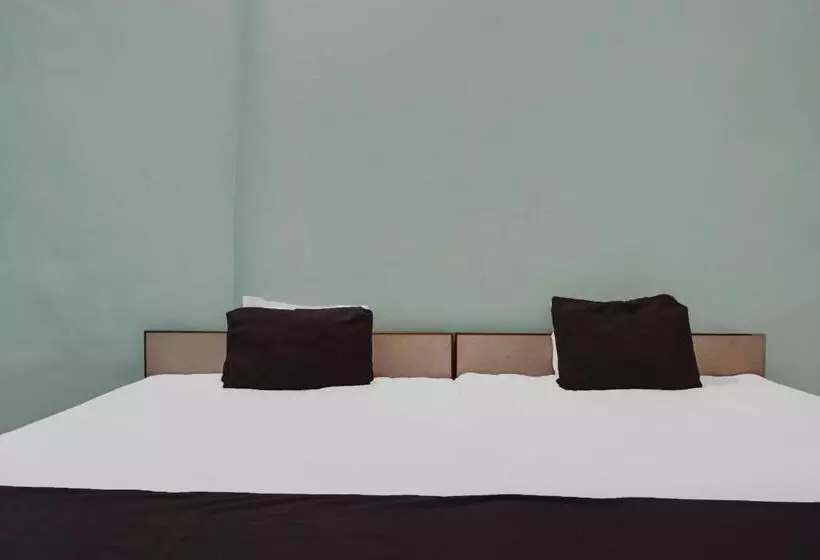 Oyo Sangameshwar Hotel & Lodging