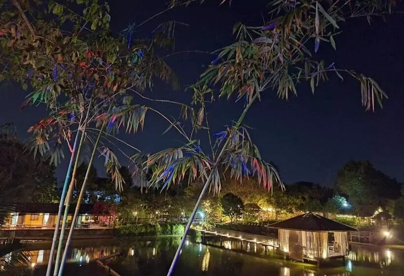 استراحتگاه Tina Lakeside   Ao đôi   Phước Hải