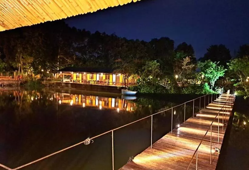 استراحتگاه Tina Lakeside   Ao đôi   Phước Hải