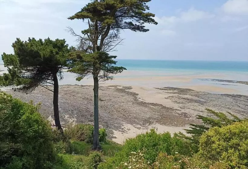 Aamiaismajoitus (B&B) La Thérèsienne