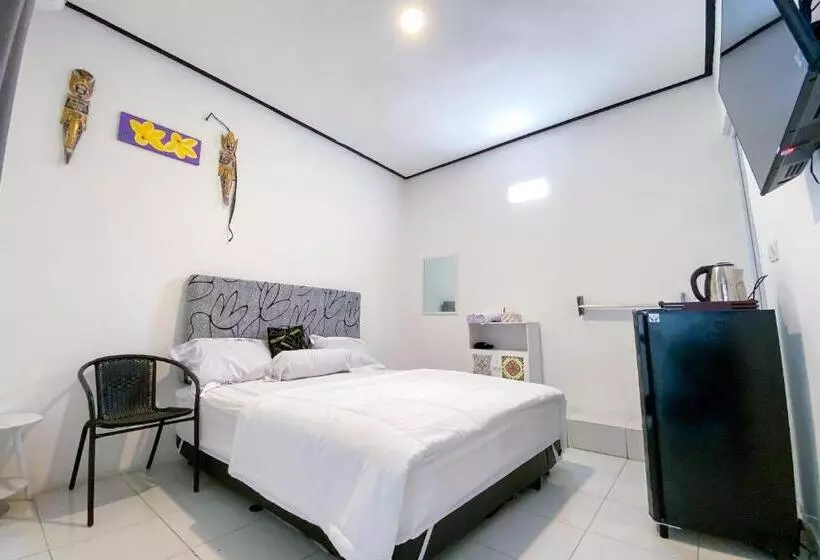 هتل Kana Guest House Mitra Reddoorz