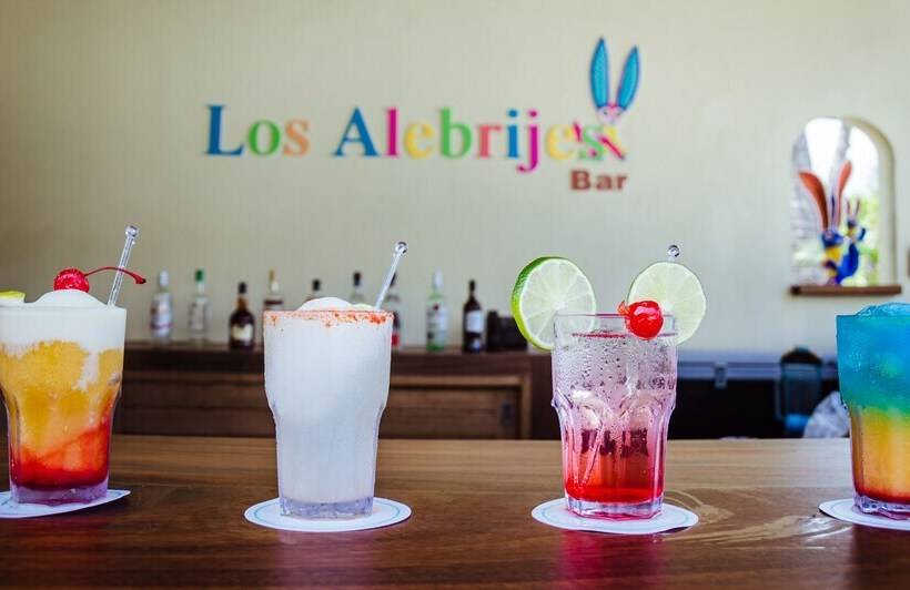 בית מלון כפרי Nirú Ocean Suites By Binniguenda