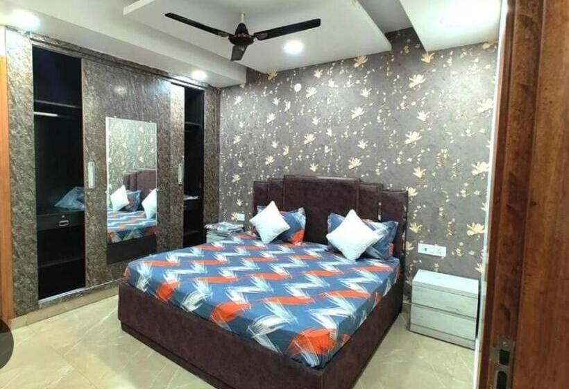 בית מלון כפרי Smiley Space