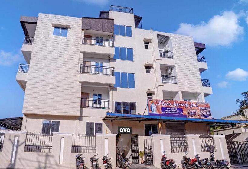 Oyo Flagship Hotel Luxury Inn