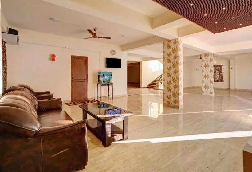 Oyo Flagship Hotel Luxury Inn