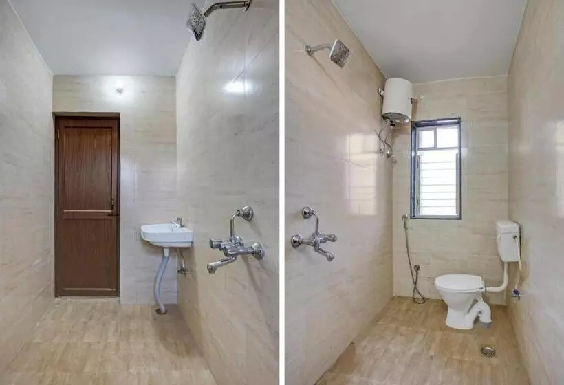 Oyo Flagship Hotel Luxury Inn