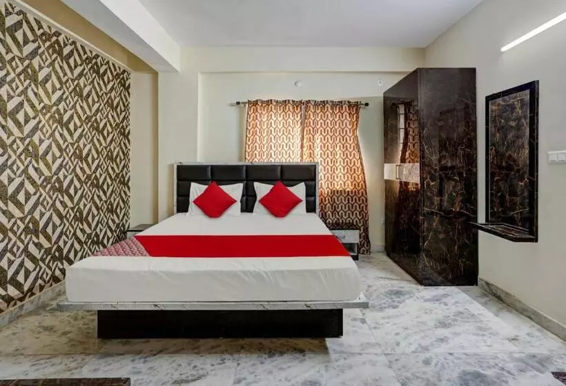 Oyo Flagship Hotel Luxury Inn