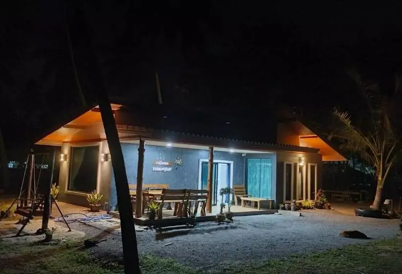 Majatalo บ้านระเบียงเลหลังสวน Room A