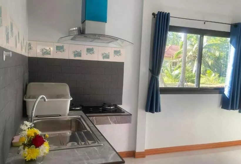 Majatalo บ้านระเบียงเลหลังสวน Room A