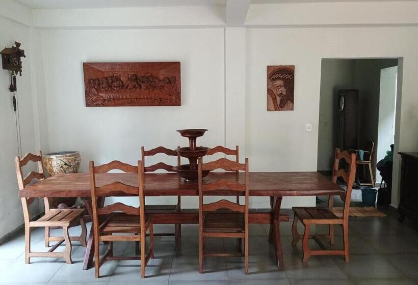 Pension Chácara Tipuana