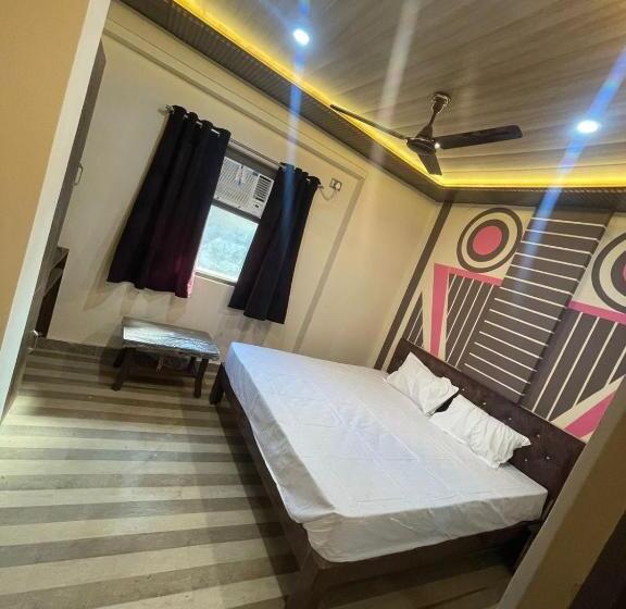 پانسیون Himalya Inn