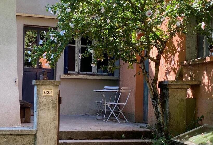 ペンション La Maison Dans La Forêt