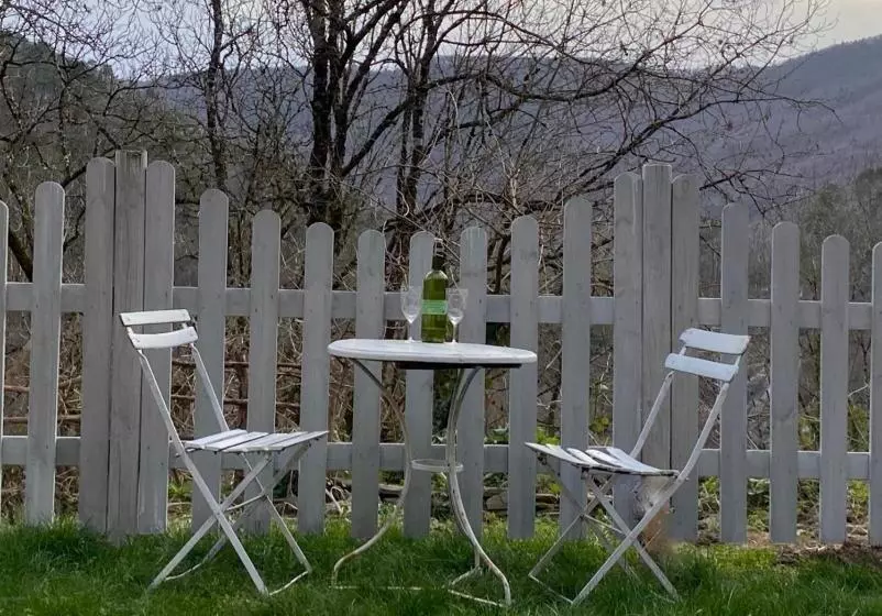 Majatalo La Maison Dans La Forêt