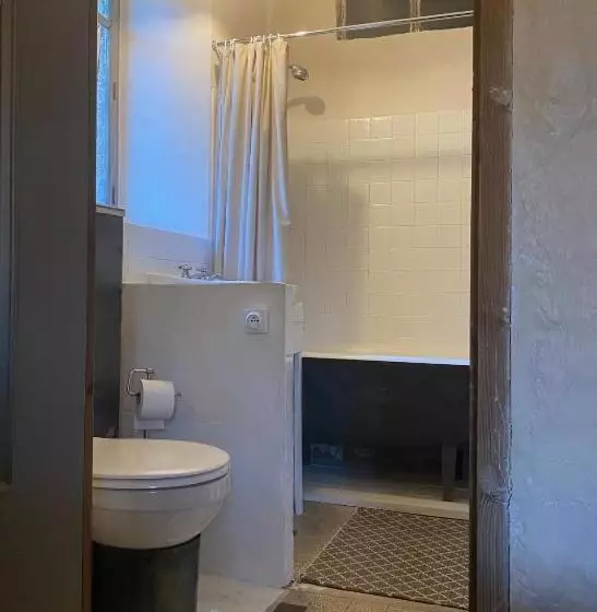 Majatalo La Maison Dans La Forêt