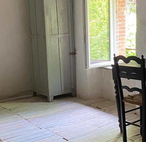 ペンション La Maison Dans La Forêt