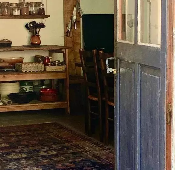 Majatalo La Maison Dans La Forêt