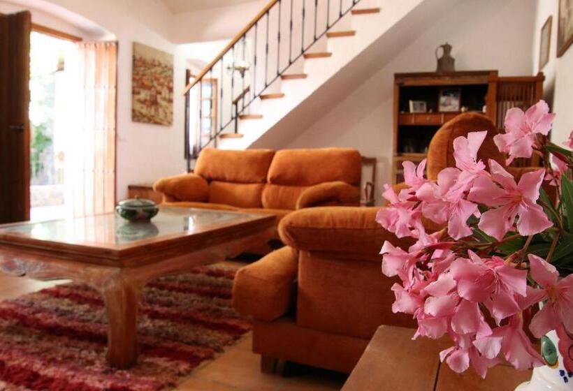 پانسیون Ronda Nomads