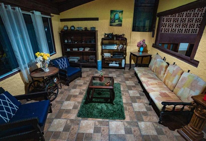 호스텔 Alameda Galu