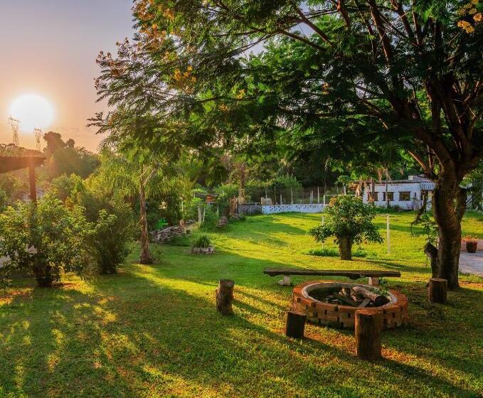 호스텔 Alameda Galu