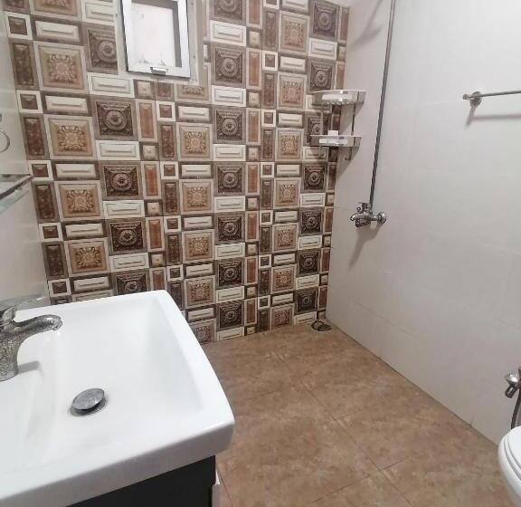 تختخواب و صبحانه Vorano Guest House