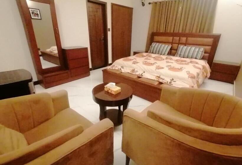 تختخواب و صبحانه Vorano Guest House