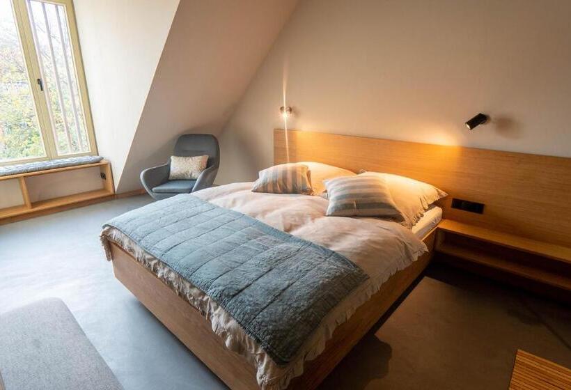 Tignum   übernachten Mit Historischem Flair