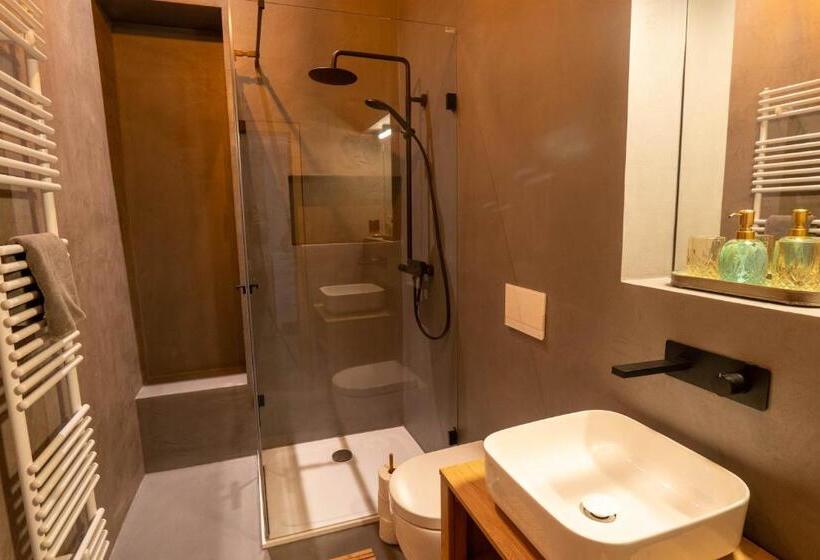 Tignum   übernachten Mit Historischem Flair