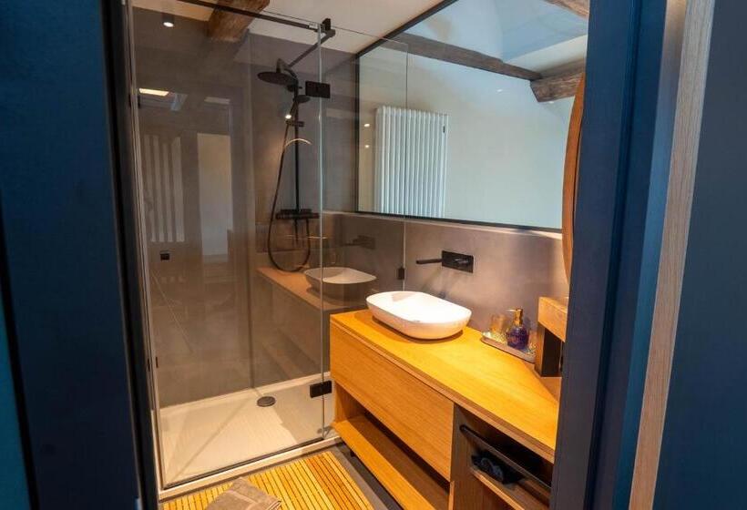 Tignum   übernachten Mit Historischem Flair