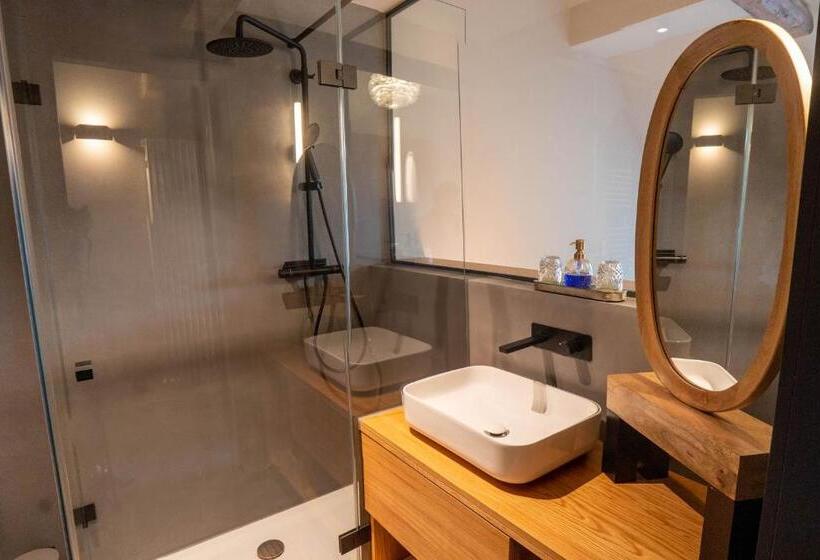 Tignum   übernachten Mit Historischem Flair