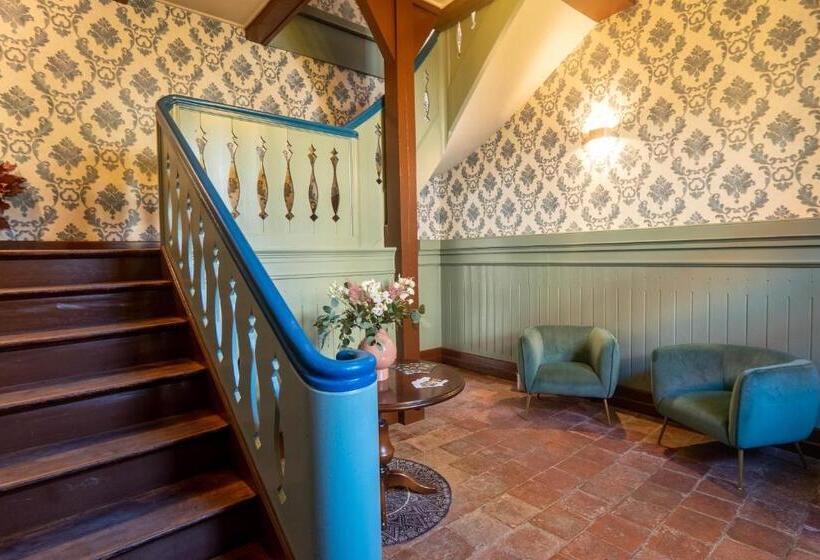 Tignum   übernachten Mit Historischem Flair