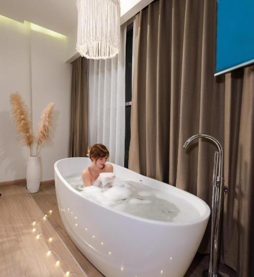 Hotel พาริมา โฮเทล