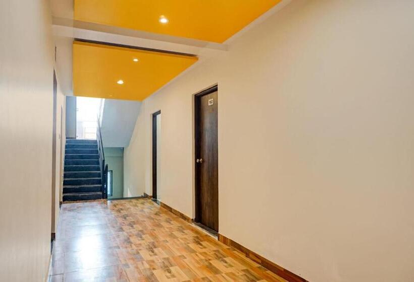 فندق Collection O Casa Inn