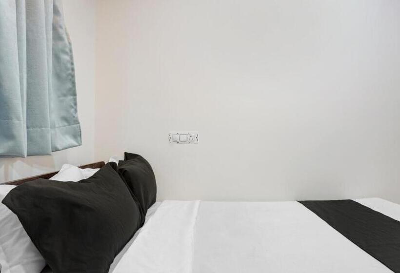 فندق Collection O Casa Inn