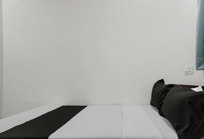 فندق Collection O Casa Inn