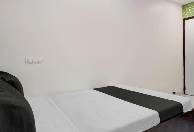 فندق Collection O Casa Inn