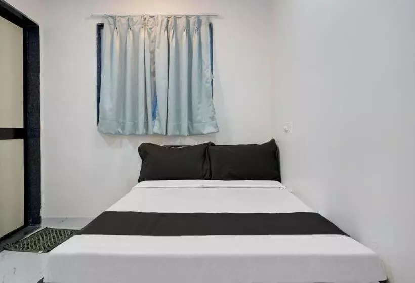 ホテル Collection O Casa Inn