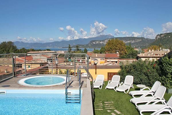 هتل Namia By Dori