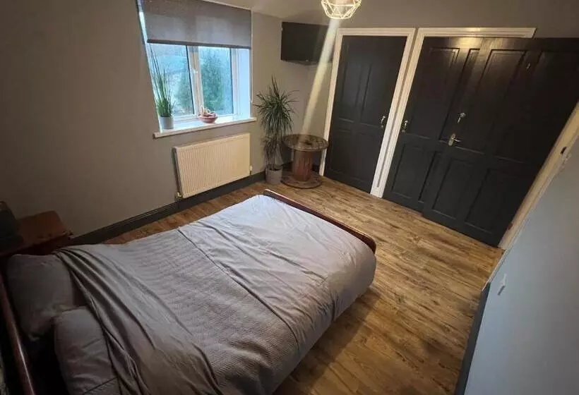 Majatalo Awel Y Trydan Guest House