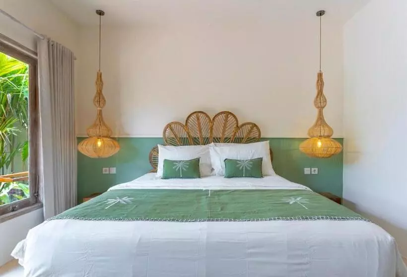 Majatalo Riyuri Guesthouse