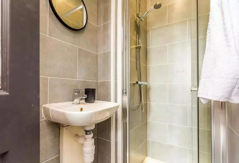 Majatalo Room 04   Sandhaven Rooms Triple