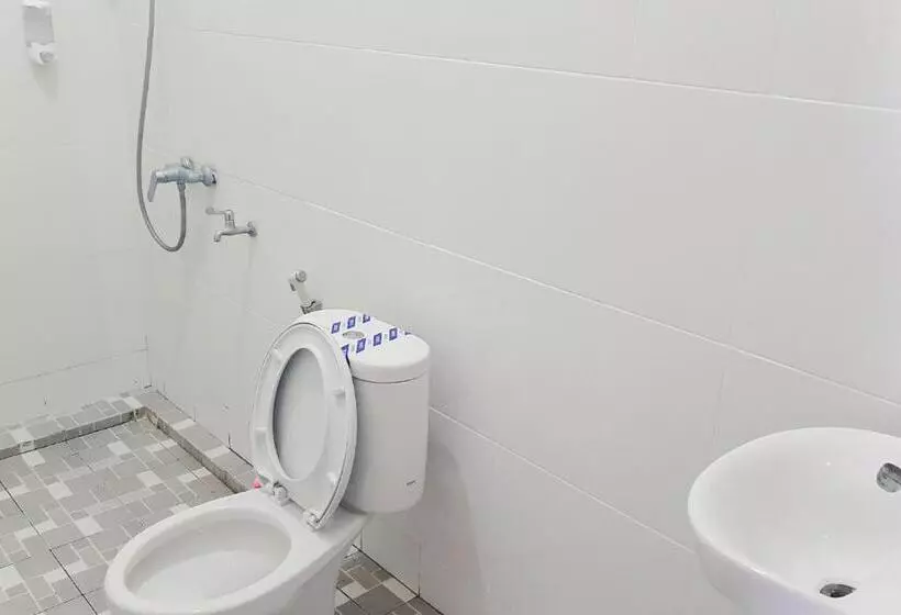 Rose Hotel Bangkalan