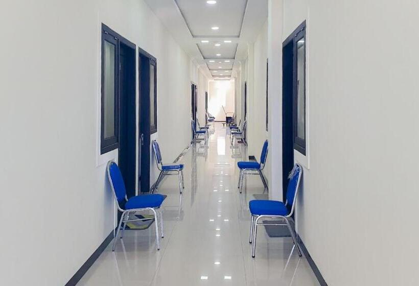 Rose Hotel Bangkalan